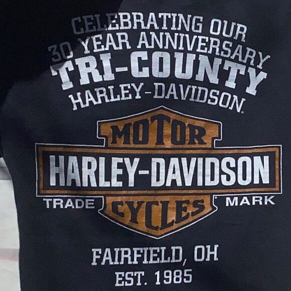 Woman’s HD tee in size Med - Picture 8 of 11